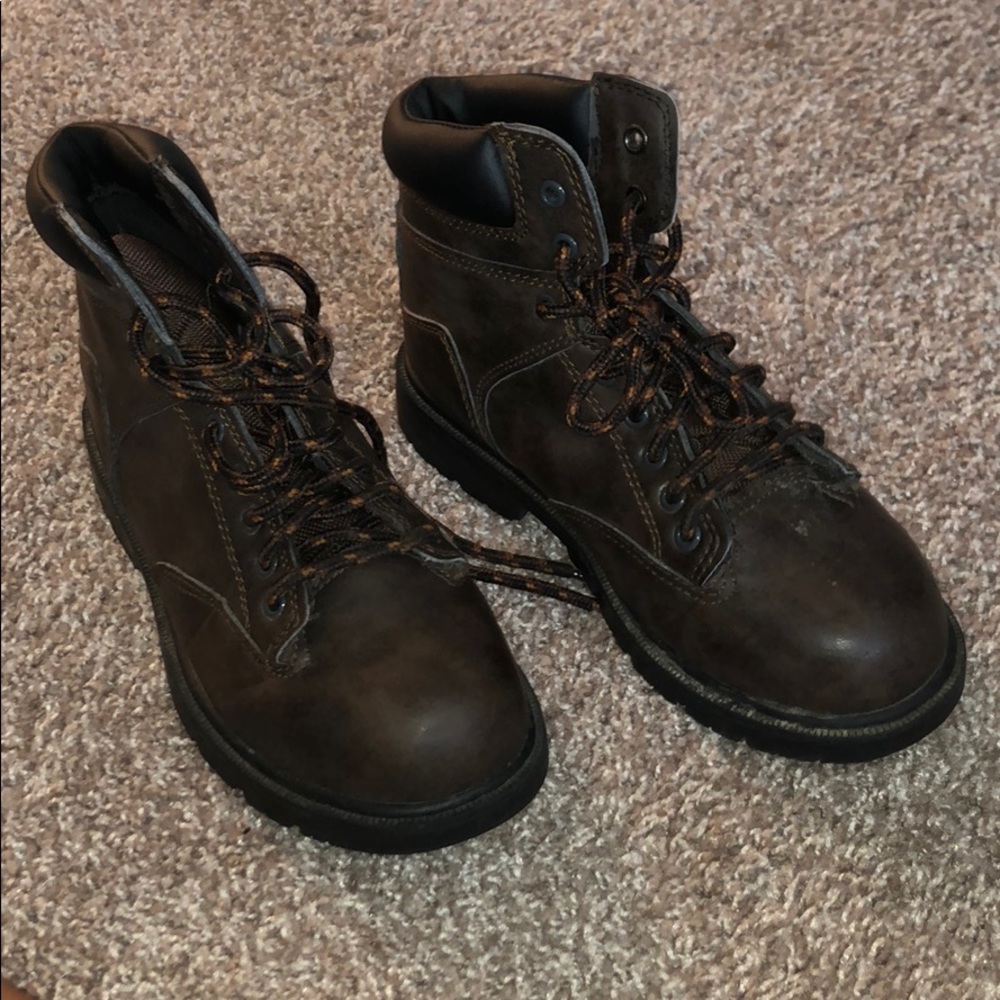 Steele toe Brahma boots